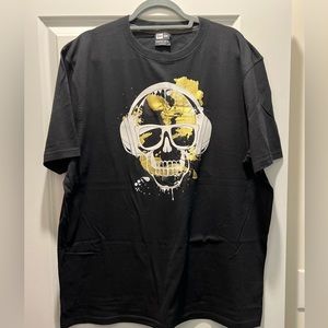 New Era Metallic Skull T-Shirt